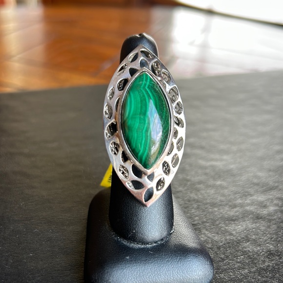Sterling Silver Malachite Ring - Picture 2 of 11
